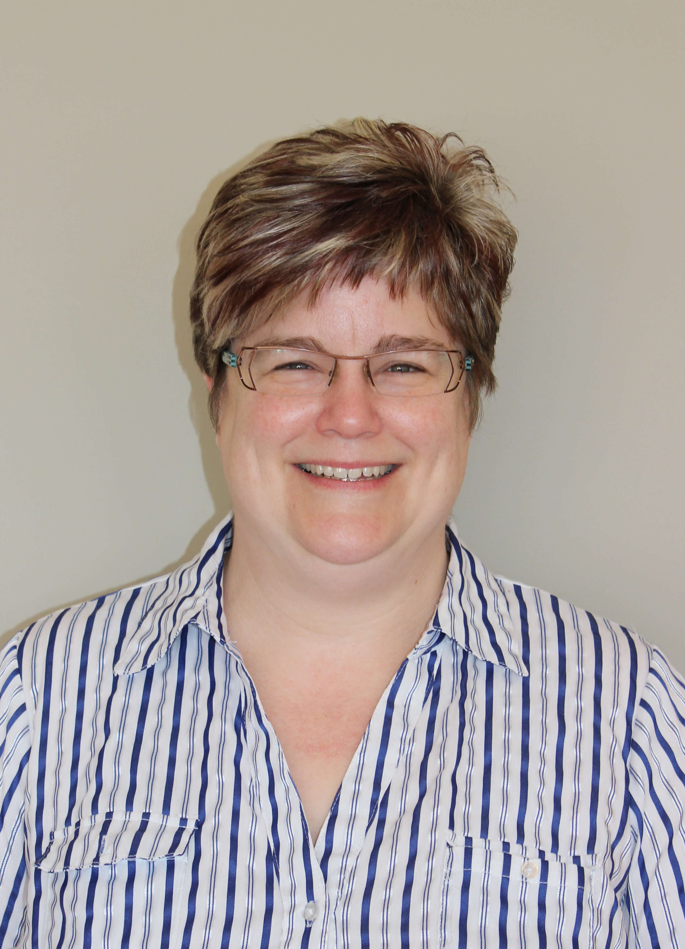 Dr. Shelley Stack splits her time between our Kemptville and Kanata dental centres.