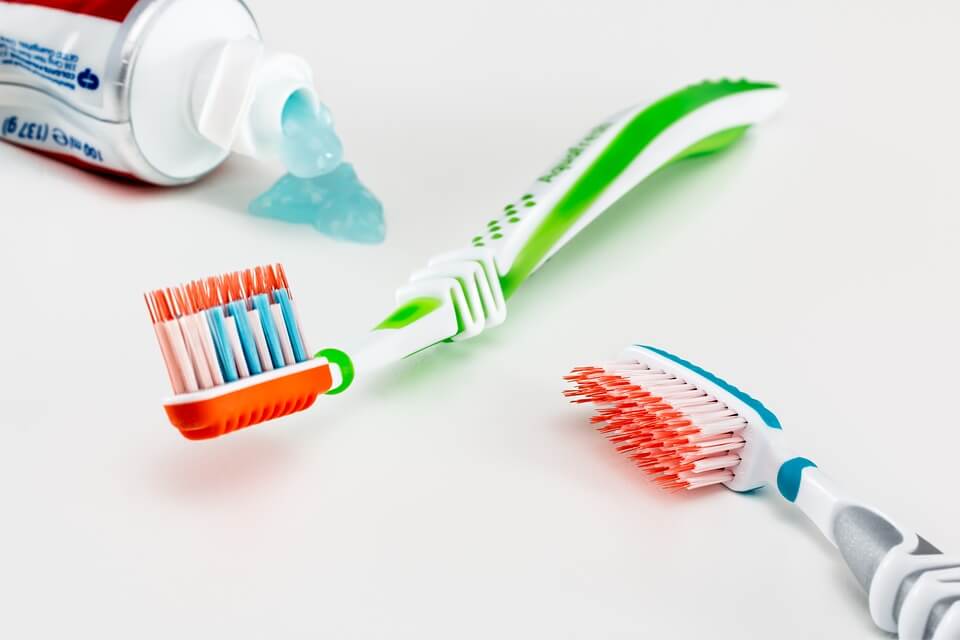 Your Kanata dentistry experts have put together a handy guide for the basics of oral health and hygiene!