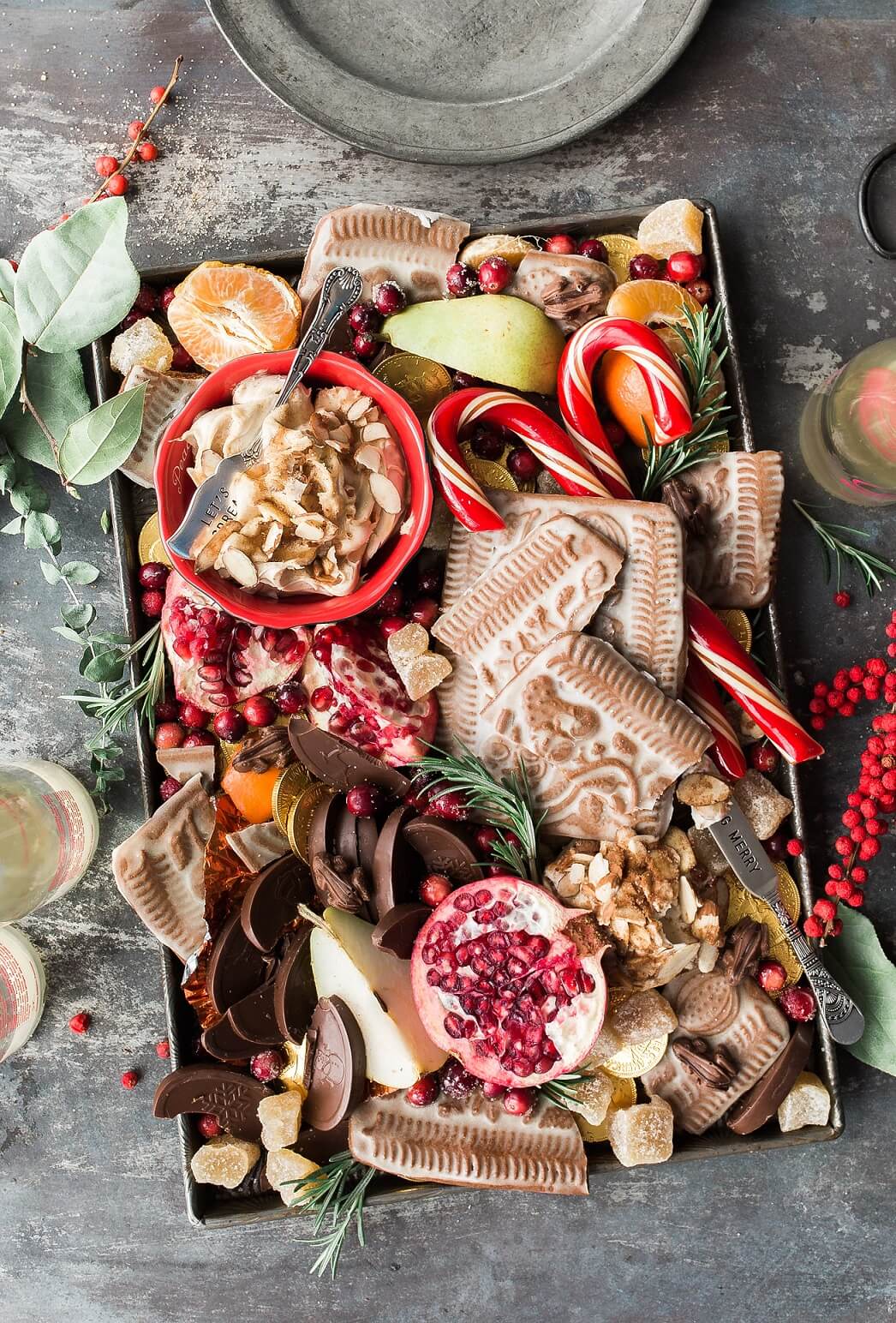 Tips from your dentist in Kanata on how to prevent common dental issues over the holidays
